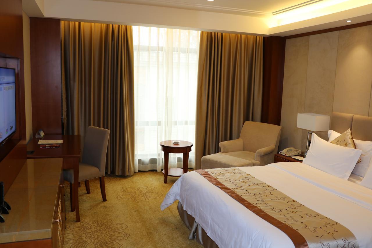 Rongjiang Hotel Jieyang Εξωτερικό φωτογραφία