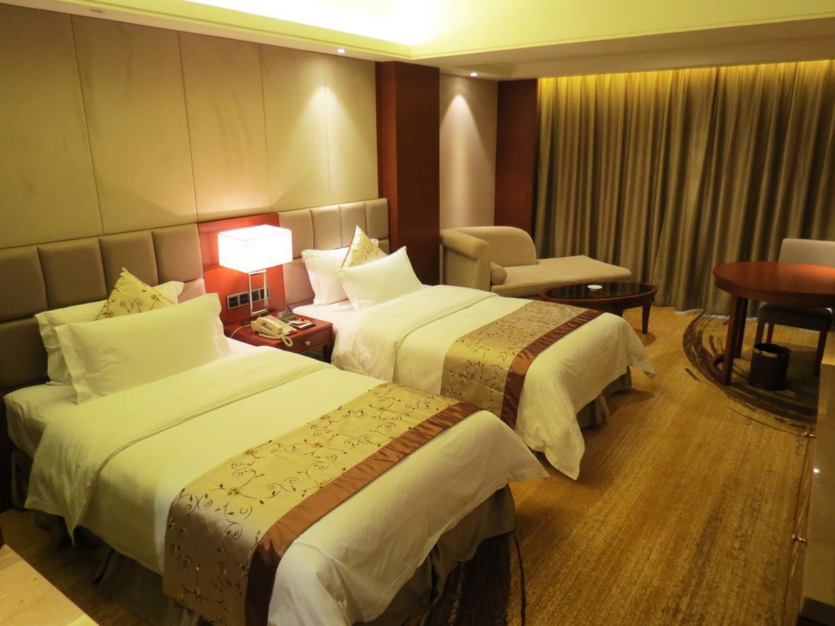 Rongjiang Hotel Jieyang Εξωτερικό φωτογραφία