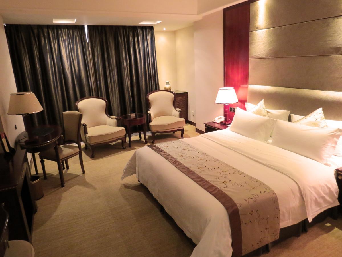 Rongjiang Hotel Jieyang Εξωτερικό φωτογραφία